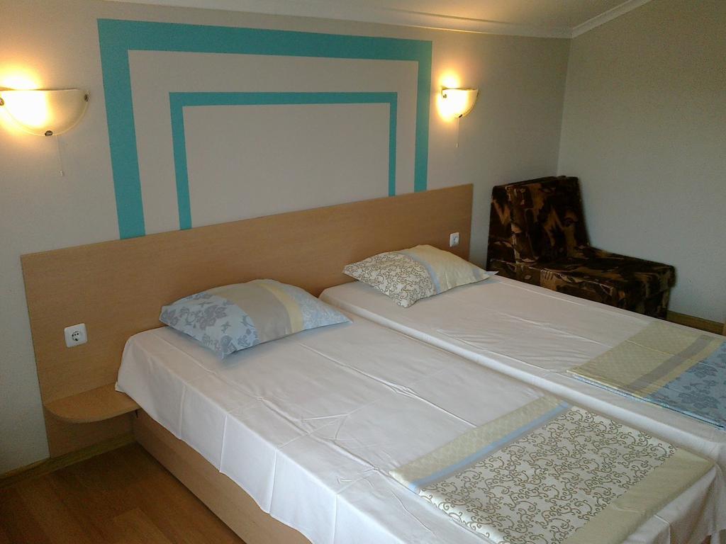 Guest Rooms Rusalka Kranevo Buitenkant foto