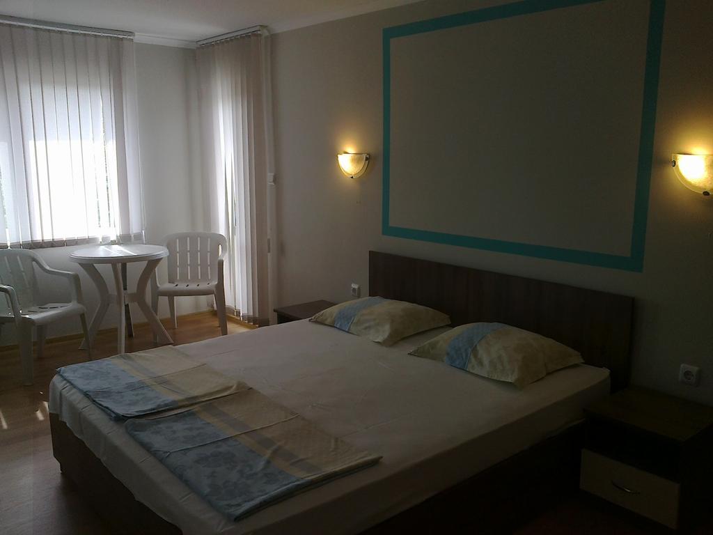 Guest Rooms Rusalka Kranevo Buitenkant foto